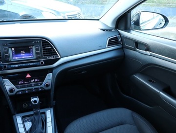 Hyundai Elantra VI Sedan 1.6 MPI 128KM 2016 Hyundai Elantra 1.6 CVVT, Salon Polska, zdjęcie 7