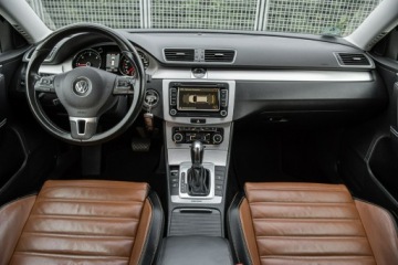 Volkswagen Passat B7 Variant 2.0 TDI CR DPF BlueMotion 170KM 2011 Volkswagen Passat 4 Motion 2.0TDI CR 170KM, zdjęcie 4