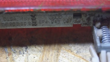 AUDI A3 8P TŘETÍ SVĚTLO STOP 8P4945097 (B163)