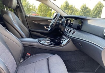 Mercedes Klasa E W213 Kombi 2.0 220d 194KM 2017 Mercedes-Benz Klasa E Avantgarde I 195 KM I Vat23 I Lexus Leszno Toyota M, zdjęcie 14