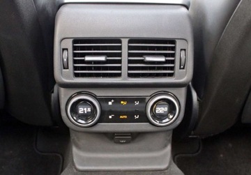 Land Rover Range Rover Velar SUV 2.0 SD4 240KM 2018 Land Rover Range Rover Velar 2.0 SD4 240 KM R-Dynamic GWARANCJA Serwis ASO, zdjęcie 32