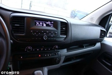 Toyota Proace II Verso Compact 2.0 D-4D 150KM 2020 Toyota ProAce Toyota ProAce D-4D Long 3,0t Mobilny Life 2.0 Diesel 150KM, zdjęcie 22