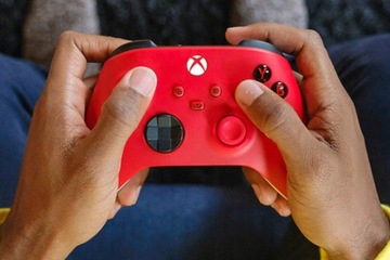 Беспроводной геймпад серии Xbox, красный