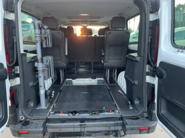 Opel Vivaro B Kombi Extra Long H1 2,9t 1.6 BiTurbo 125KM 2018 Opel Vivaro niepełnosprawnych rampa inwalida, zdjęcie 25