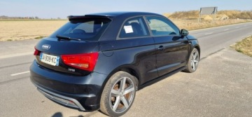 Audi A1 I Hatchback 3d 1.2 TFSI 86KM 2013 Audi A1 S Line, zdjęcie 3