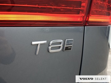 Volvo XC60 II 2020 Volvo XC 60 T8 AWD Plug-In Hybrid Momentum Pro 303, zdjęcie 28