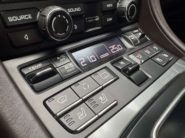 Porsche 911 991 Carrera 4/4S Coupe 3.8 400KM 2013 Porsche 911 Porsche 911 Carrera 4S 400 KM BURMESTER SPORTCHRONO PDLS F, zdjęcie 17