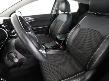 Kia XCeed PHEV 1.6 GDi Plug-in Hybrid 141KM 2022 Kia XCeed PHEV full LED panorama navi kamera i, zdjęcie 12