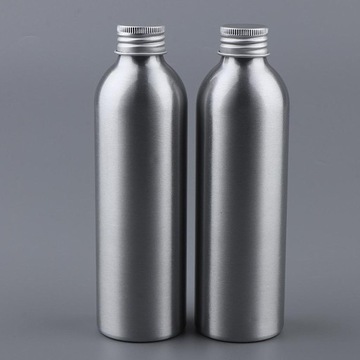 Алюминиевая бутылка