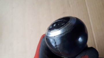 A4 B9 8W HLAVICE PÁKY ŘAZENÍ MANUÁLNÍ A5