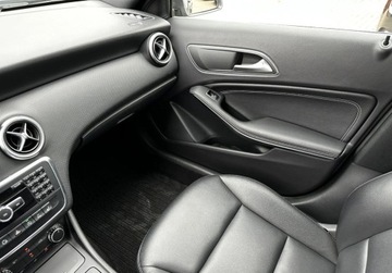 Mercedes Klasa A W176 2014 Mercedes-Benz Klasa A 2,2 CDI 136 KM 4-Matic Automat GWARANCJA Zamiana Zar, zdjęcie 15