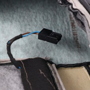 MERCEDES W212 SEDADLO LEVÝ PŘEDNÍ SEDAČKA KŮŽE