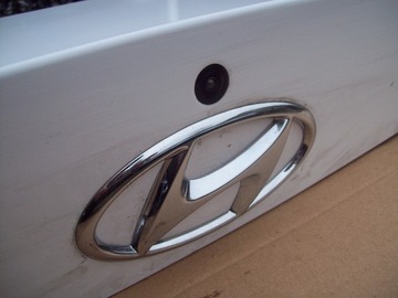 CLONA (KRYT) LOĎKA SPOILER HYUNDAI ELANTRA SEDAN KAMERA