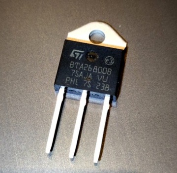 Triak BTA26-800B 26A 800V TO247 BTA26-800, TO3P
