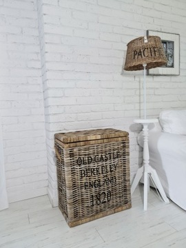 Rustykalna Skrzynia Kufer Rattan Hampton Old Castle 1820