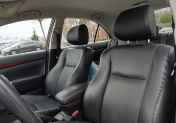 Toyota Avensis II Sedan 2.0 VVT-i 147KM 2003 Toyota Avensis Zarejestrowany - benzyna - 2,0 - przebieg 161.000 km 2.0, zdjęcie 19