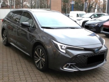 Toyota Corolla XII TS Kombi Facelifting 1.8 Hybrid 140KM 2026 Od ręki - Style 1.8 Hybrid 140KM | Podgrzewane fotele!, zdjęcie 3