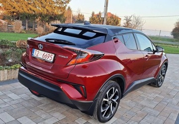 Toyota C-HR I Crossover 1.8 Hybrid 122KM 2019 Toyota C-HR Toyota C-HR 1.8 Hybryda 122KM, zdjęcie 3