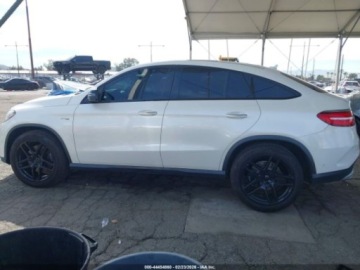 Mercedes GLE W166/C292 2018 Mercedes-Benz GLE 2018 MERCEDES-BENZ AMG GLE 43 COUPE 4MATIC 3.0 Benzyna, zdjęcie 13
