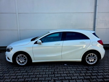 Mercedes Klasa A W176 Hatchback 5d Facelifting 180 122KM 2015 Mercedes A180 Aklasa 1,6 122KM 2Style Xenon, zdjęcie 23