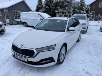 Skoda Octavia IV Kombi 2.0 TDI 150KM 2022 Skoda Octavia 2.0 TDI 150 KM DSG AMBITION BEZWYPADKOWY 2.0 Diesel 150KM, zdjęcie 19
