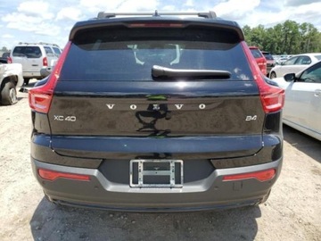 Volvo XC40 2023 Volvo XC 40 2023r, Plus, 4x4, 2.0L 2.0 Benzyna 252KM, zdjęcie 5
