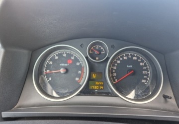 Opel Zafira B 1.8 ECOTEC 140KM 2013 Opel Zafira Automat 1.8 Benzyna 140KM, zdjęcie 11