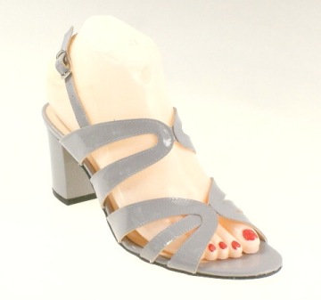 Sagan 2686 sandał rozm.39 fiołek