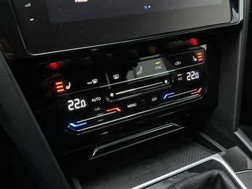 Volkswagen Arteon Fastback Facelifting 2.0 TSI 280KM 2021 Volkswagen Arteon 2.0TSI 280KM 4X4 Elegance DSG l, zdjęcie 20