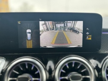 Mercedes GLB SUV 1.3 200 163KM 2023 Mercedes-Benz GLB 200 4 MATIC AMGLedKeyless-GoSalon PL 1.3 Benzyna 163KM, zdjęcie 21