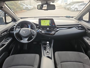 Toyota C-HR I Crossover 1.8 Hybrid 122KM 2018 Toyota C-HR 1.8 Hybrid Premium, zdjęcie 14