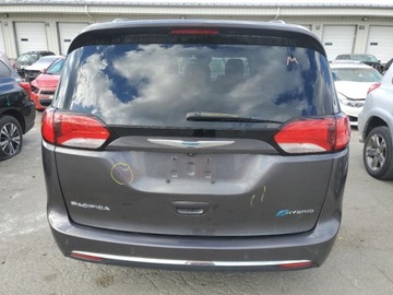 Chrysler Pacifica II 2019 Chrysler Pacifica Hybrid Limited 2019 3.6l 3.6 Hybryda 260KM, zdjęcie 2