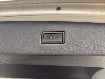 Volkswagen Tiguan Allspace SUV Facelifting 2.0 TDI SCR 150KM 2022 Volkswagen Tiguan Allspace VW Tiguan Allspace 2.0 TDI SCR Life 2.0 Diesel, zdjęcie 32