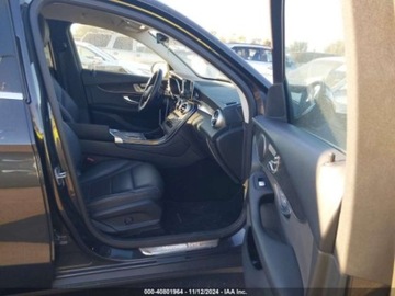 Mercedes GLC C254/X254 2022 Mercedes-Benz GLC 300 2022 2.0l 2.0 Benzyna 255KM, zdjęcie 9