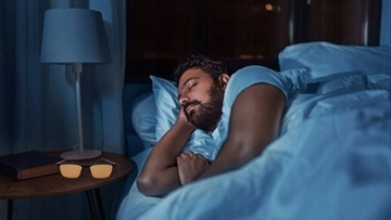 OKULARY BLOKUJĄCE NIEBIESKIE ŚWIATŁO.ZERÓWKI.ZBADANE W LABORATORIUM