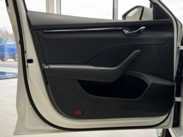 Skoda Octavia IV Kombi 2.0 TDI 115KM 2022 Skoda Octavia Ambition / LED / Kamera cofania / Ca, zdjęcie 10