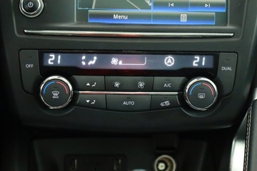 Renault Kadjar Crossover 1.2 Energy TCe 130KM 2015 Renault Kadjar 1.2 TCe, Salon Polska, Skóra, Navi, zdjęcie 9