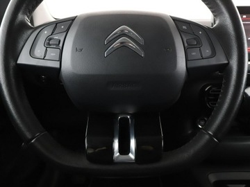 Citroen C4 Cactus Crossover Facelifting 1.2 PureTech 110KM 2019 Citroen C4 Cactus navi kamera klima-auto Bluetooth, zdjęcie 20