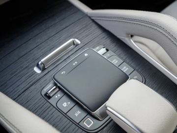 Mercedes GLS X167 SUV Facelifting 3.0 450d 367KM 2026 MERCEDES-BENZ GLS 450 d 4-MATIC AMG Line 3.0 (367KM) 2026, zdjęcie 11