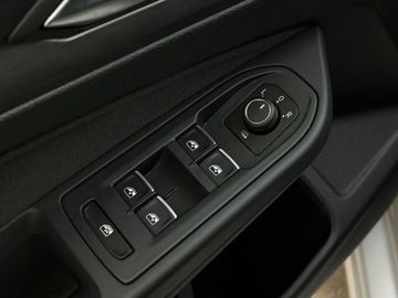 Volkswagen Golf VIII Variant 1.5 eTSI 150KM 2022 Volkswagen Golf Style| Masaż + pamięć | Podgrz.fot, zdjęcie 10