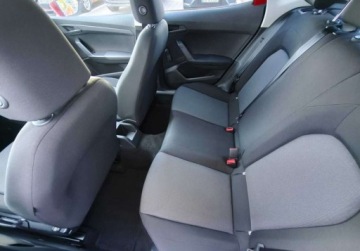 Seat Ibiza V Hatchback 5d Facelifting 1.0 MPI 80KM 2022 Seat Ibiza Reference, CarPlay, Czujniki parkowania, Salon Polska Benzyna, zdjęcie 16