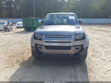 Land Rover Defender IV (L663) 2021 Land Rover Defender 110 x-dynamic se, 2021r., 4x4, 3.0L 3.0 Benzyna 395KM, zdjęcie 6