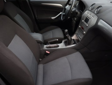 Ford Mondeo IV Kombi 1.8 Duratorq TDCi 125KM 2008 Ford Mondeo 1.8 TDCi, Klima, Klimatronic, zdjęcie 8