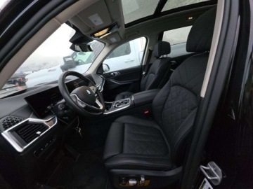 BMW X7 2025 BMW X7 xDrive40i 2025 3.0 Benzyna 375KM, zdjęcie 9