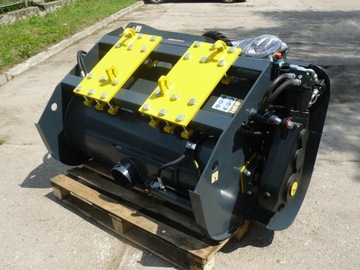 Гидравлический ковшовый бетоносмеситель емкостью МТ-160 658 л евромонтаж