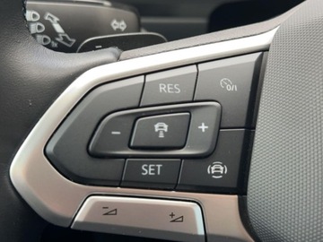 Volkswagen Tiguan II SUV Facelifting 1.5 TSI 150KM 2023 Volkswagen Tiguan TSI 150KM Elegance DSG FVAT23 MATRIX Kamery 360, zdjęcie 15