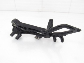 Правая водительская + подножка KTM RC 125, 17р ABS