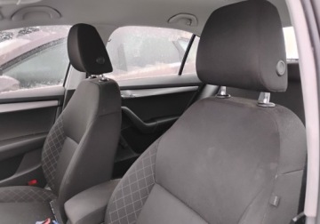 Skoda Octavia III Liftback Facelifting 1.5 TSI ACT 150KM 2019 Skoda Octavia 2019r, 1.5 Benzyna. SALON POLSKA. Uszkodzony prawy przod. Pa, zdjęcie 7