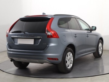 Volvo XC60 I SUV Facelifting 2.0 D3 DRIVE-E 150KM 2017 Volvo XC60 D3, Salon Polska, Automat, Klima, zdjęcie 4