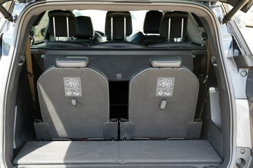 Peugeot 5008 II Crossover Facelifting 1.6 PureTech 180KM 2023 Peugeot 5008 GT kamera Skora adc NawI, zdjęcie 10